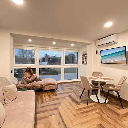 Tecio Ir Dukters Pajurio Apartamentai - Sventojoje Διαμέρισμα *